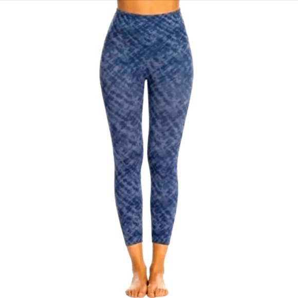 Spanx Look at Me Now Seamless Leggings In Indigo Watercolor Tie Dye Size M EUC - Picture 1 of 9